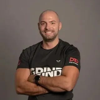 Darko, Head coach · Dubai